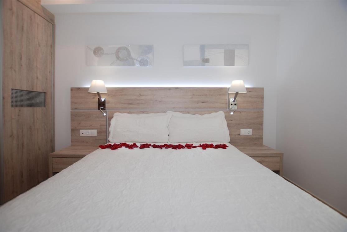 Apartments Gran Vp กัมบริลส์ ภายนอก รูปภาพ