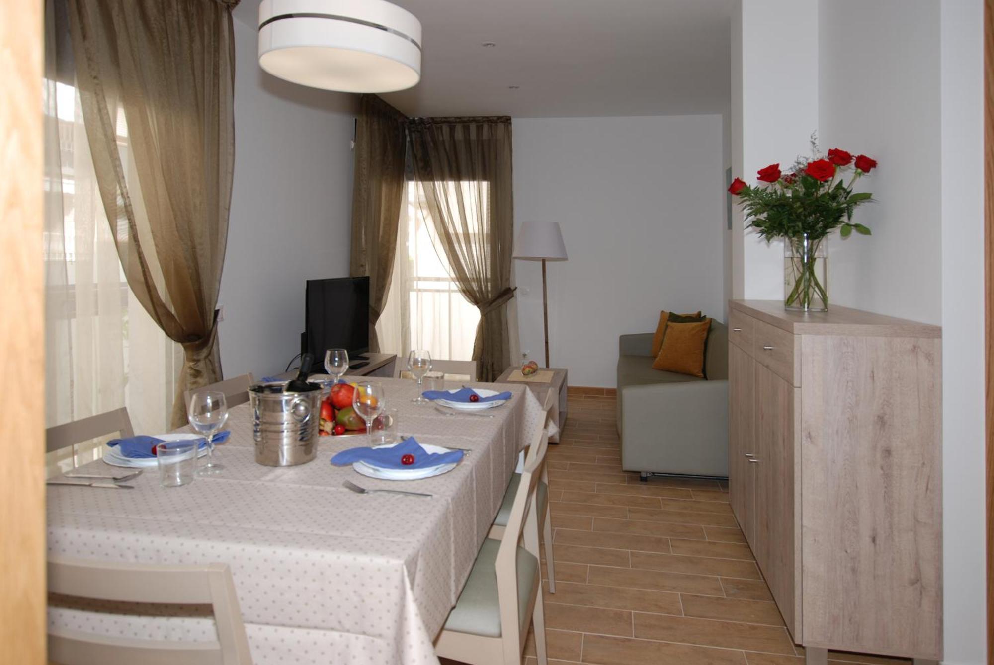 Apartments Gran Vp กัมบริลส์ ห้อง รูปภาพ