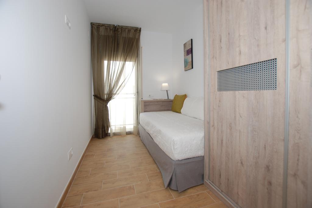 Apartments Gran Vp กัมบริลส์ ภายนอก รูปภาพ
