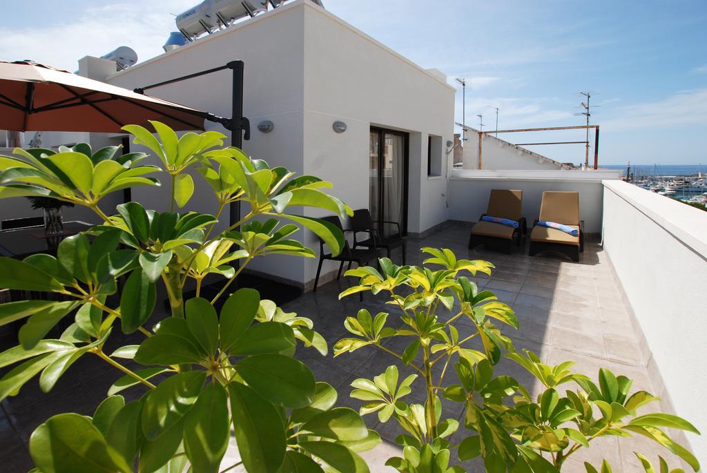 Apartments Gran Vp กัมบริลส์ ภายนอก รูปภาพ