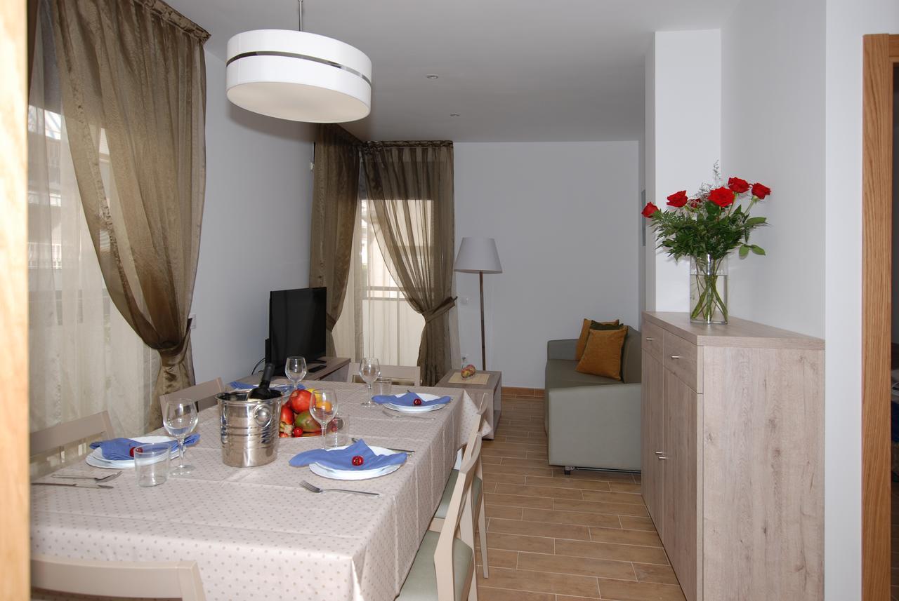 Apartments Gran Vp กัมบริลส์ ห้อง รูปภาพ